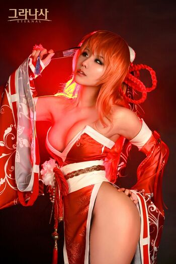 Spiral Cats Cosplay