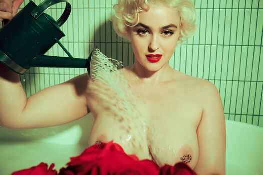 Stefania Ferrario