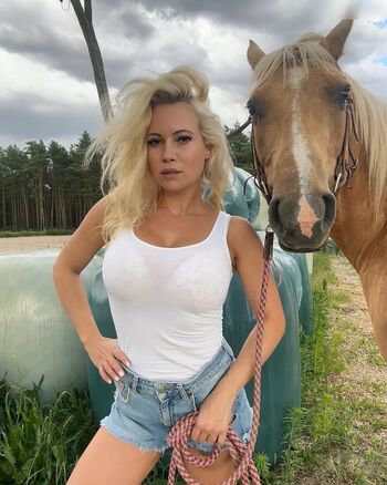 Steffi Landerer