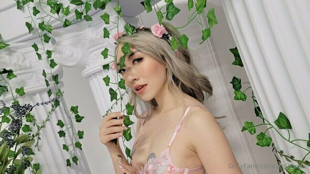 Stella Chuu