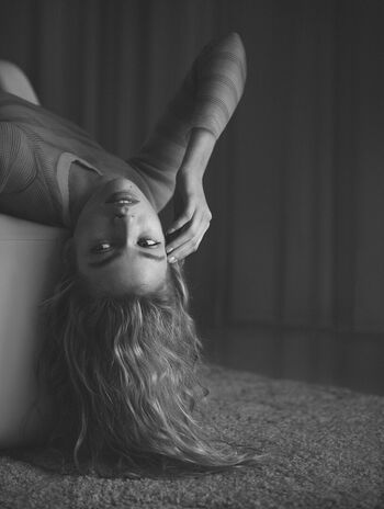 Stella Maxwell