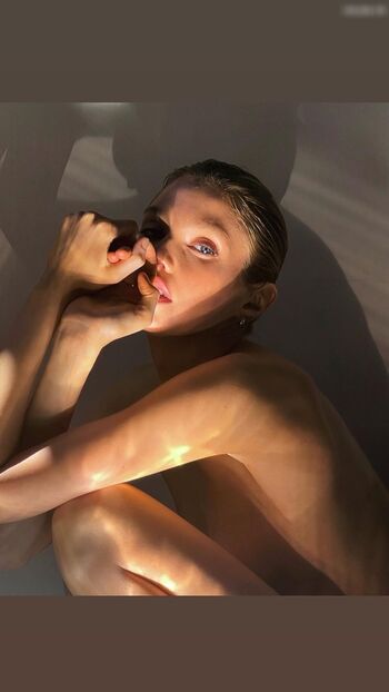 Stella Maxwell