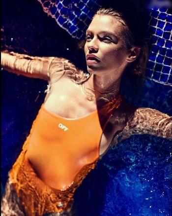 Stella Maxwell