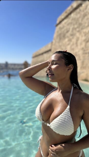Steph Esther / iamstephalways