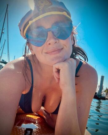 Stevie Lynn Jones