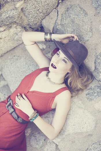 Stevie Wynne Levine