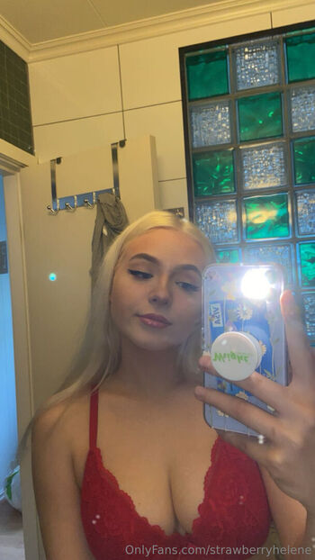 strawberryhelene