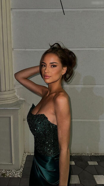 Suela Mehmedi