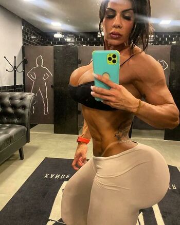 Suelen Bissolati