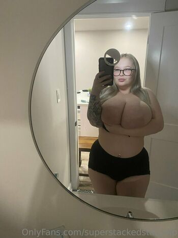 superstackedstacyvip