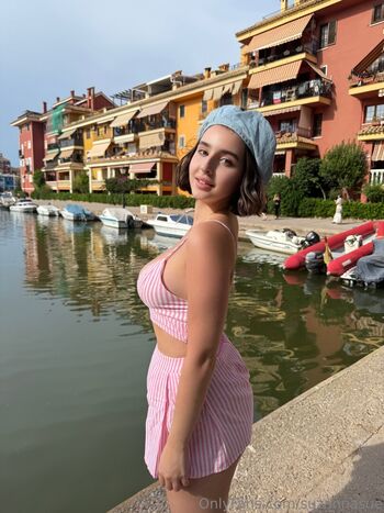 suzannasue