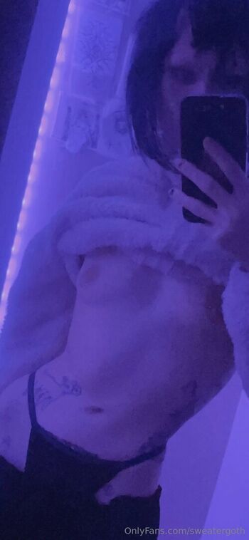 sweatergoth