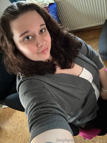sweetgirl-19