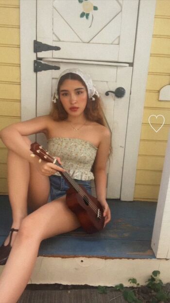 Sylvia Mari-Claire