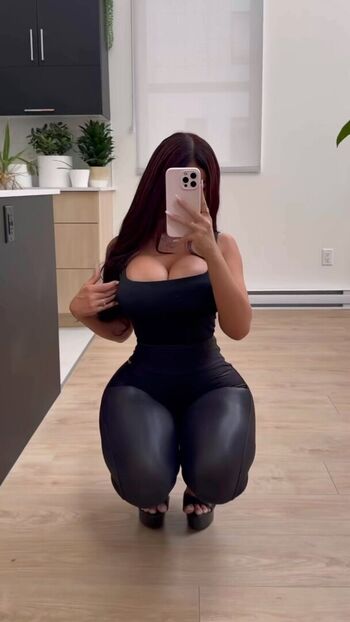 Sylvia Yasmina