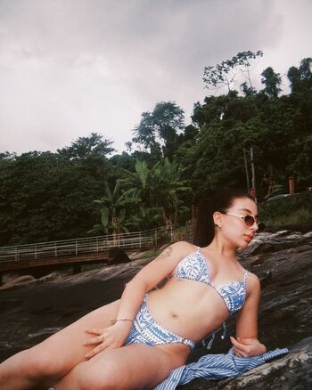 Taby Carvalho