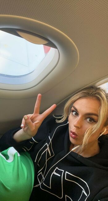 Tallia Storm