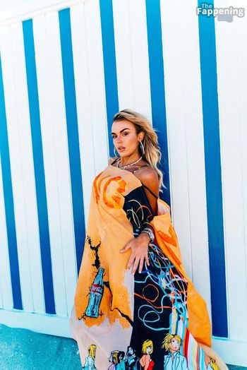 Tallia Storm