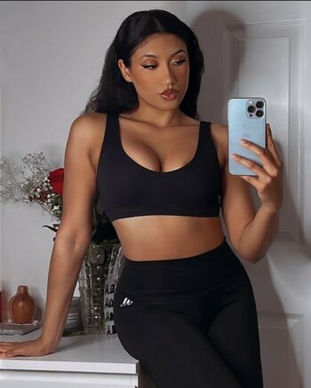 Tamia J