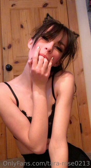 tara-rose0213