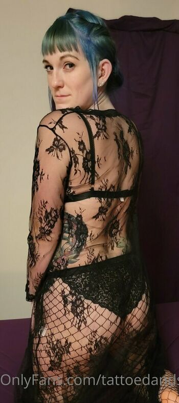 tattoedandsubmissive