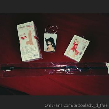 tattoolady_d_free
