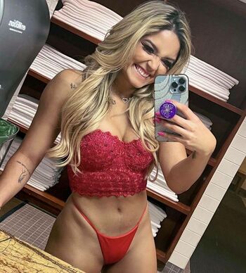 Tay Conti