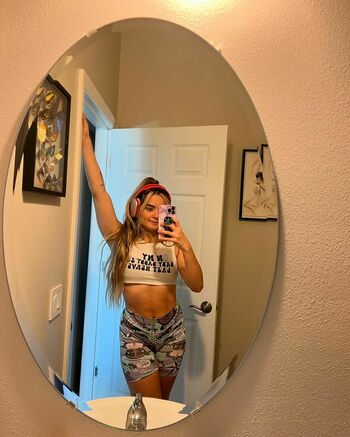Tay Conti