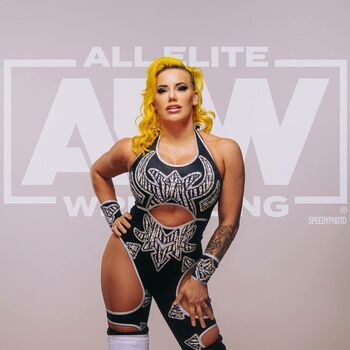 Taya Valkyrie