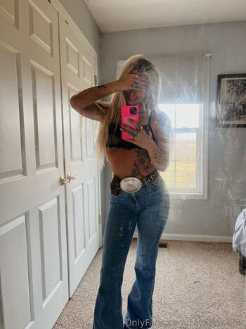 tayahawkins