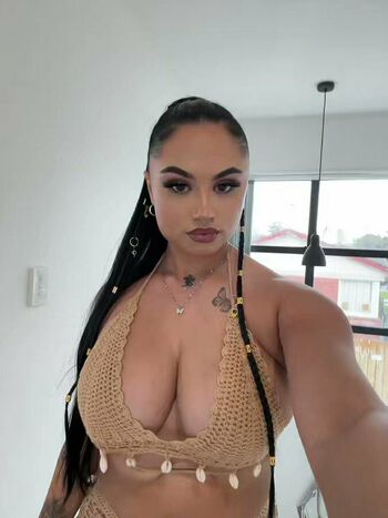 taylaraywhite