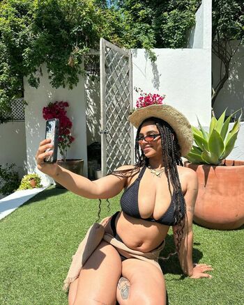 Taylor Giavasis