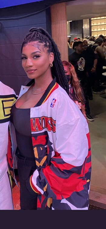 Taylor Rooks