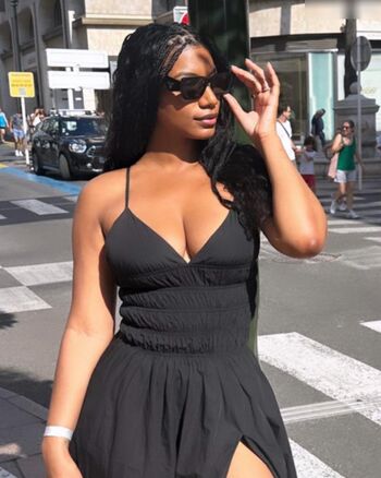 Taylor Rooks