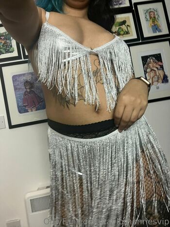 taylorhenriesvip