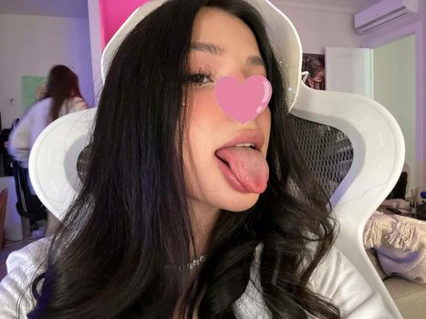 tenderlybae