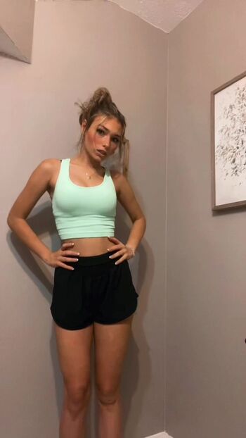 Tessa Lee