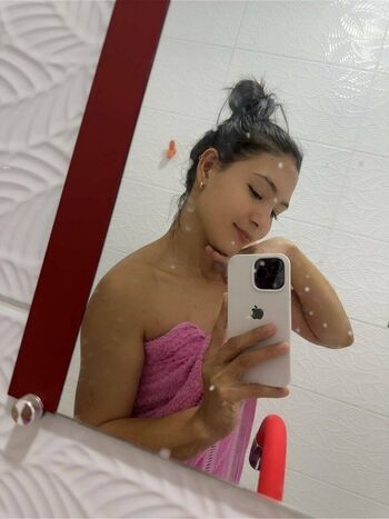 Thais Aruna