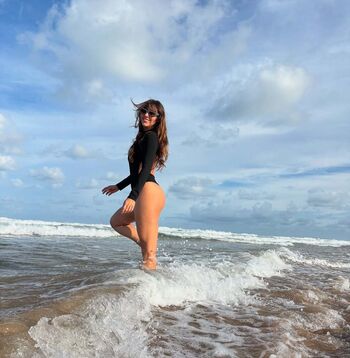 Thati Lopes