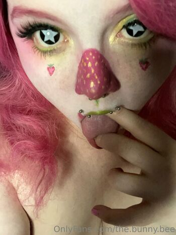 The.bunny.bee