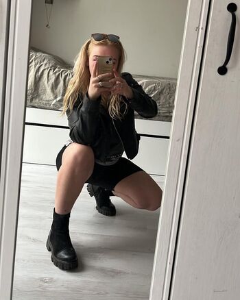 The Dutch Latex Goddess