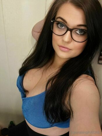 the.laurajohnson
