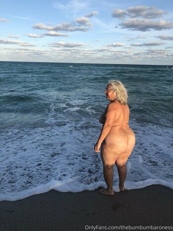 thebumbumbaroness