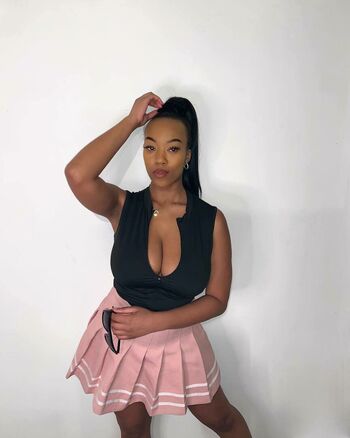 thecleopatraway