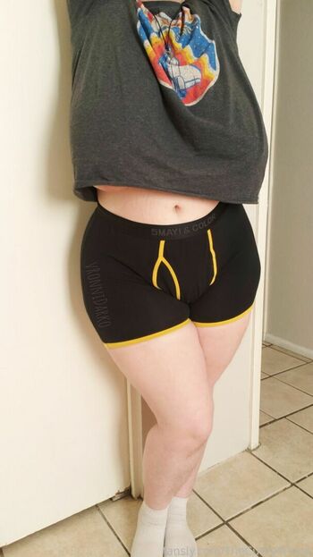 TheCurvyPrince