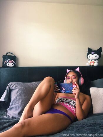 theeangelinex