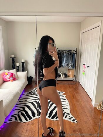 theeonlyalaia