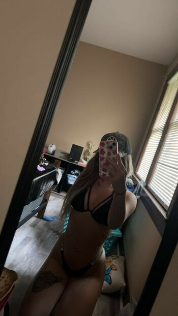 thehaleymichele