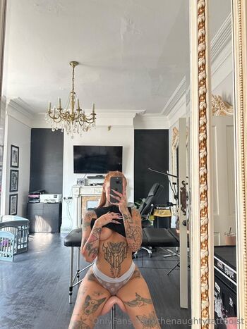 thenaughtytattooist