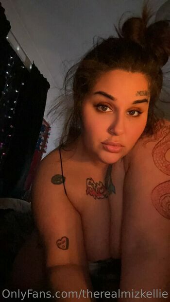 therealmizkellie
